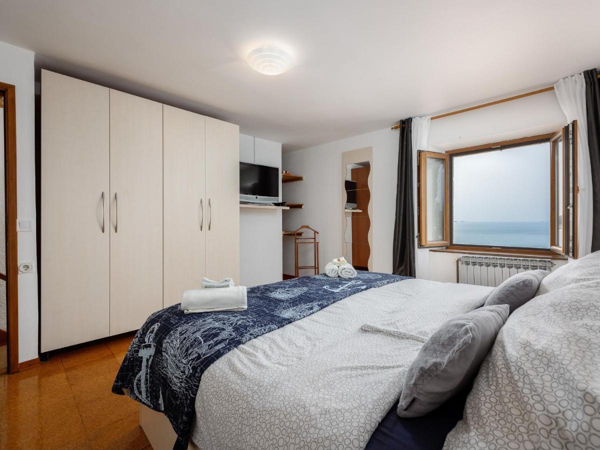 Casa Astrid By The Sea In Poreč Zewnętrze zdjęcie